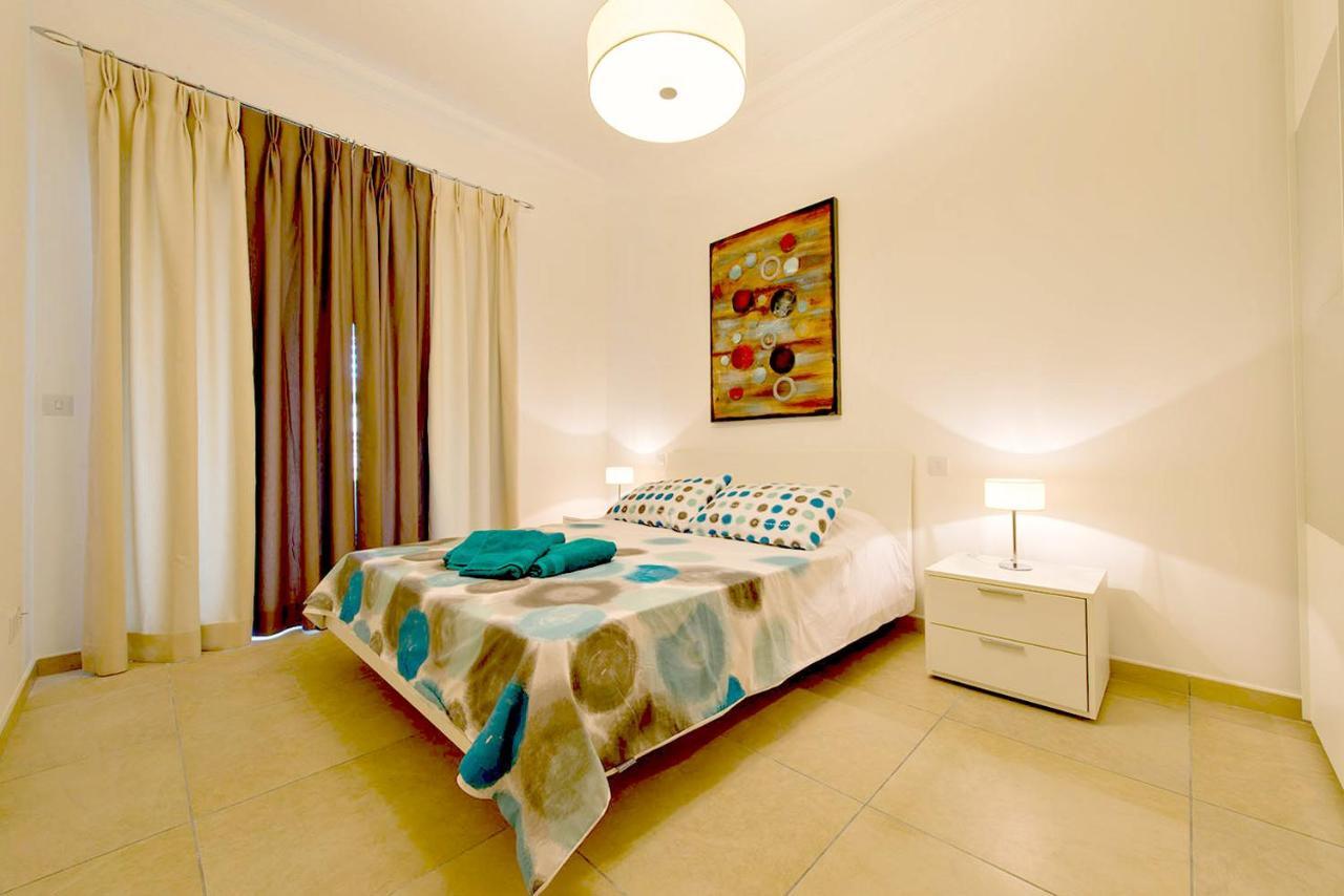 Luxury Apartment With Pool Sliema Exterior photo